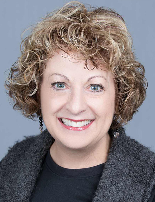 headshot of Kathy Parks